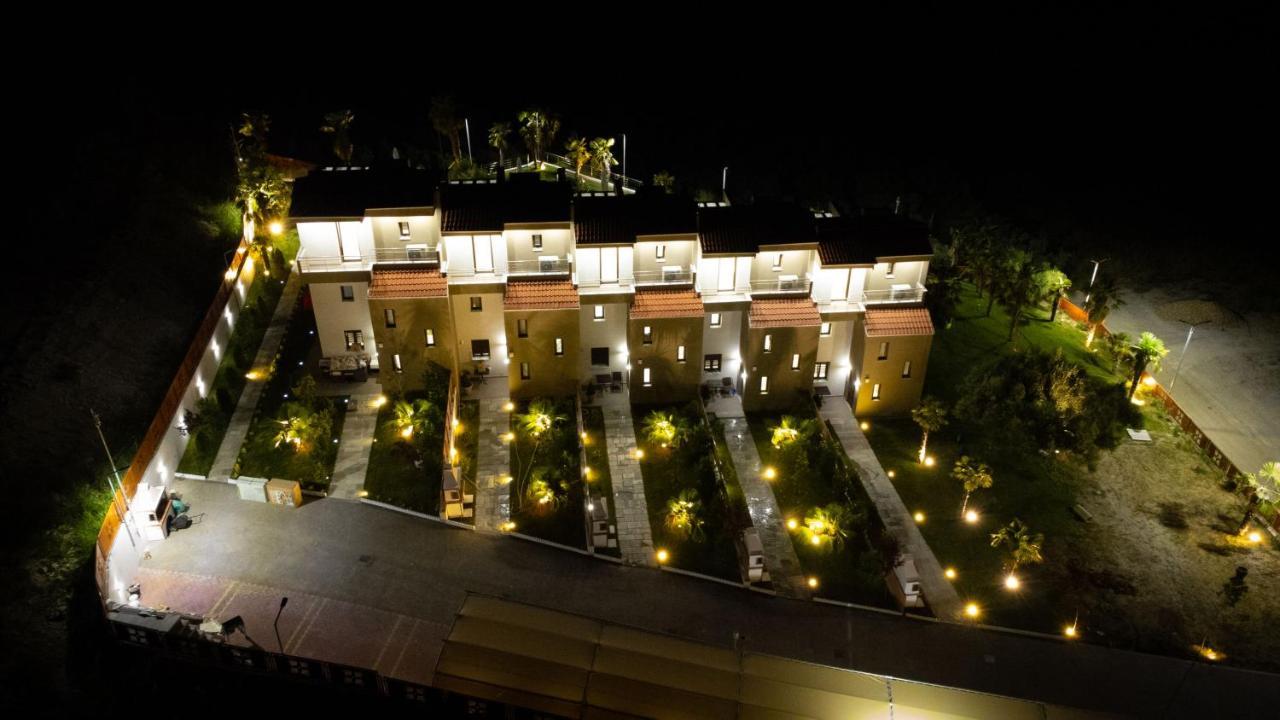 Pefkohori Golden Mountain Beach Villas 외부 사진