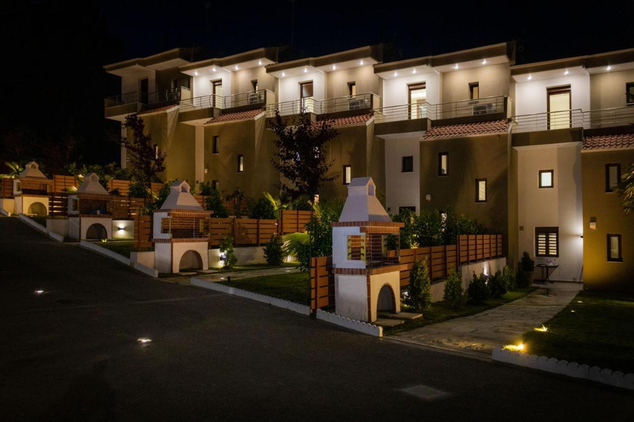 Pefkohori Golden Mountain Beach Villas 외부 사진