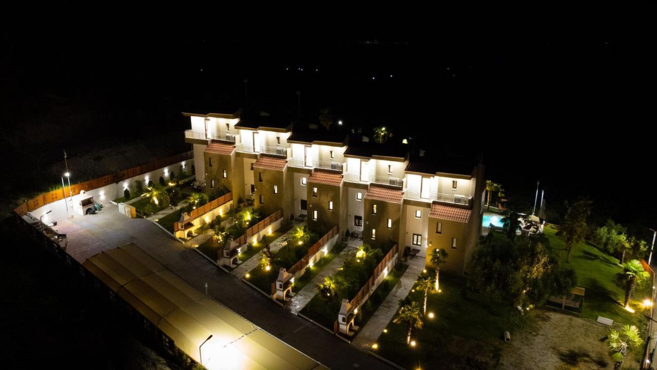 Pefkohori Golden Mountain Beach Villas 외부 사진