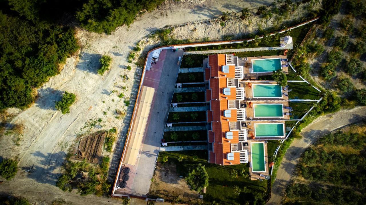 Pefkohori Golden Mountain Beach Villas 외부 사진